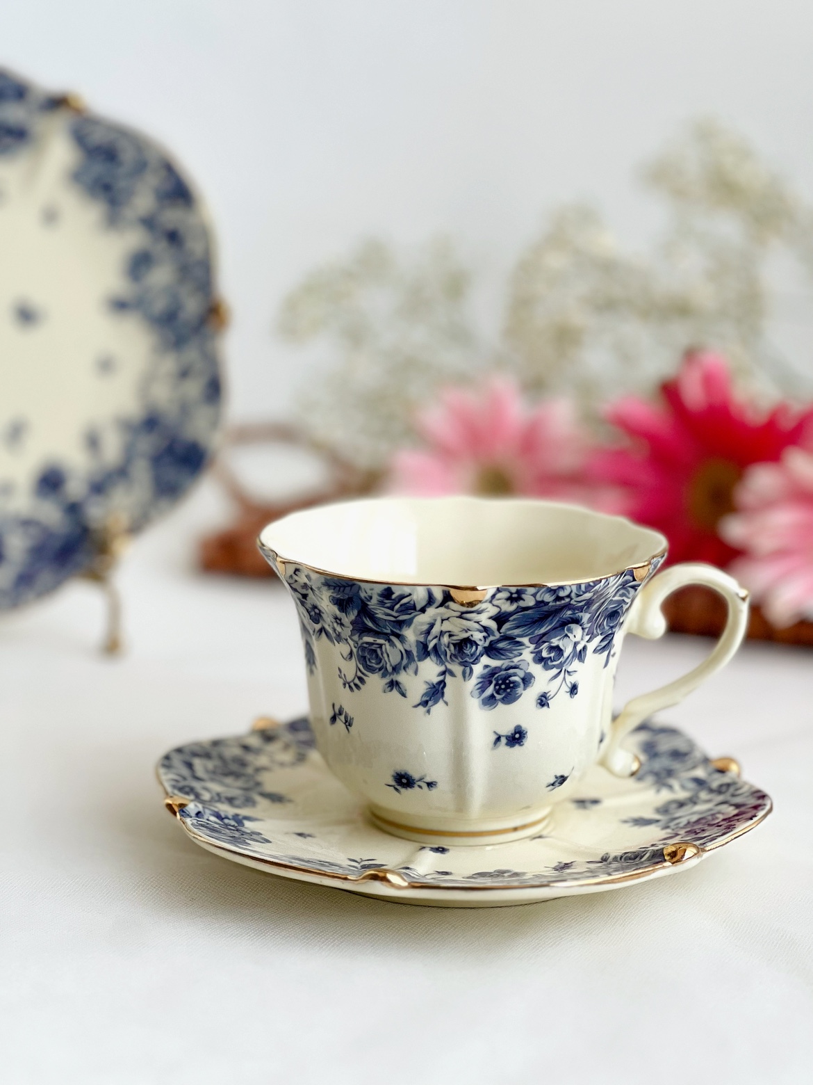 Top-secret Export Single European Palace Temperament Cream Yellow Undertone BLUE FLOWER CERAMIC PLATE COFFEE CUP 250ml-Taobao