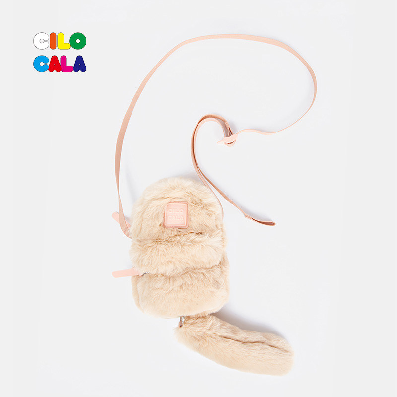 Japan CILOCALA winter plush shoulder messenger bag women's new cute Mao Mao bag Joker mini bag