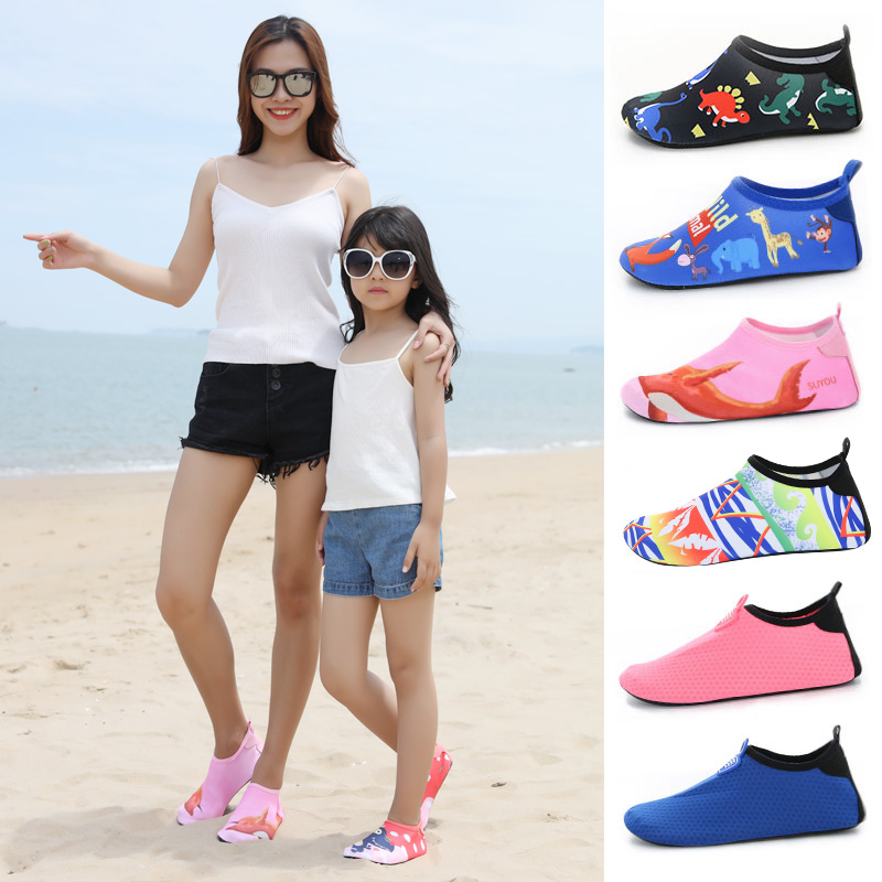 Beach socks set shoes for men and women diving snorkeling children involved in water Anadromous swimming shoes Soft shoes Anti-slip anti-cut barefoot sticking skin shoes