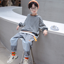 Boy plus velvet sweater autumn and winter 2021 new large childrens dress fake two-piece coat boy thick base shirt tide
