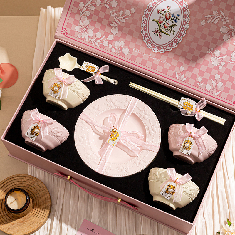 Wedding Gifts for Best Friends, Wedding Souvenirs for the Bride and Groom, Practical Ceramic Tableware Sets, High-End Engagement Gifts Wedding Gifts for Best Friends, Wedding Souvenirs for the Bride and Groom, Practical Ceramic Tableware Sets, High-End Engagement Gifts