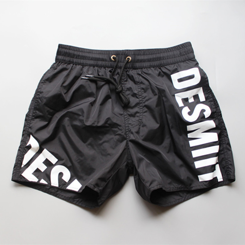 Summer Beach Shorts, Lightweight and Quick-Drying Sports Shorts for Men, Suitable for Swimming, High-End Letter Print Fitness Shorts, Trendy Three-Quarter Length