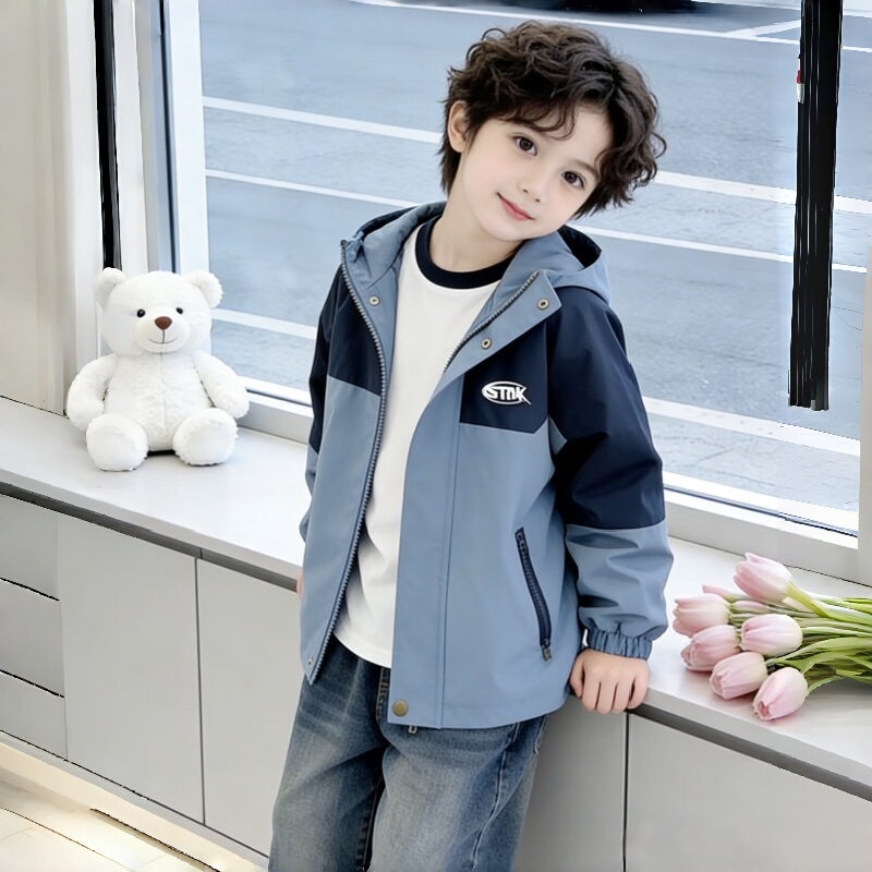 Boys' Jacket Spring and Autumn 2026 New Children's Windbreaker Jacket for Older Kids Stylish Boys' Hooded Trench Coat Trendy Boys' Jacket Spring and Autumn 2026 New Children's Windbreaker Jacket for Older Kids Stylish Boys' Hooded Trench Coat Trendy