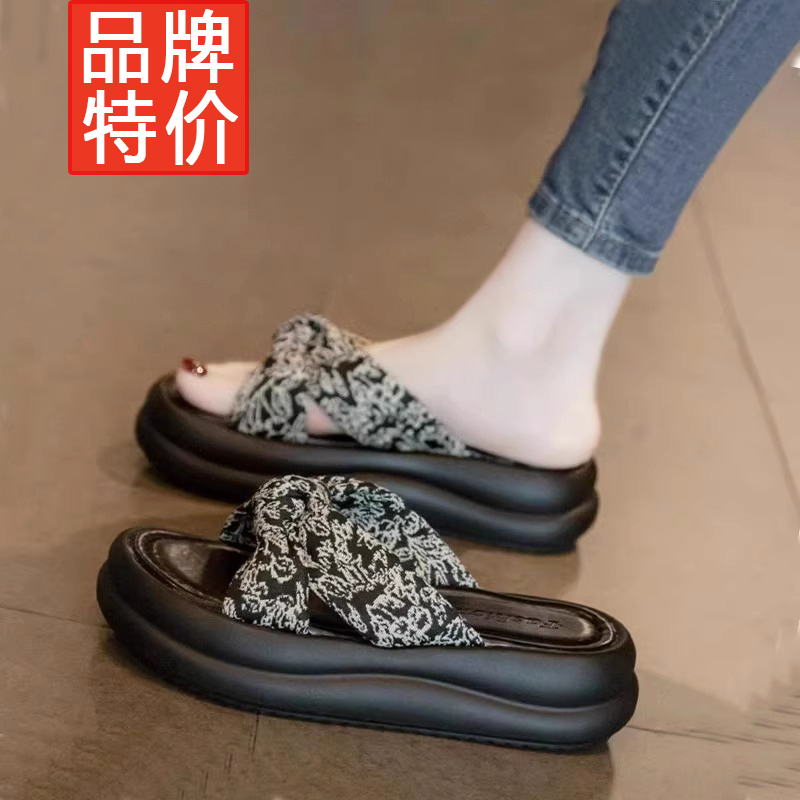 Brand Genuine Leather Fashion Sandals for Women 2026 New Summer Versatile Lightweight Sports Casual Sandals