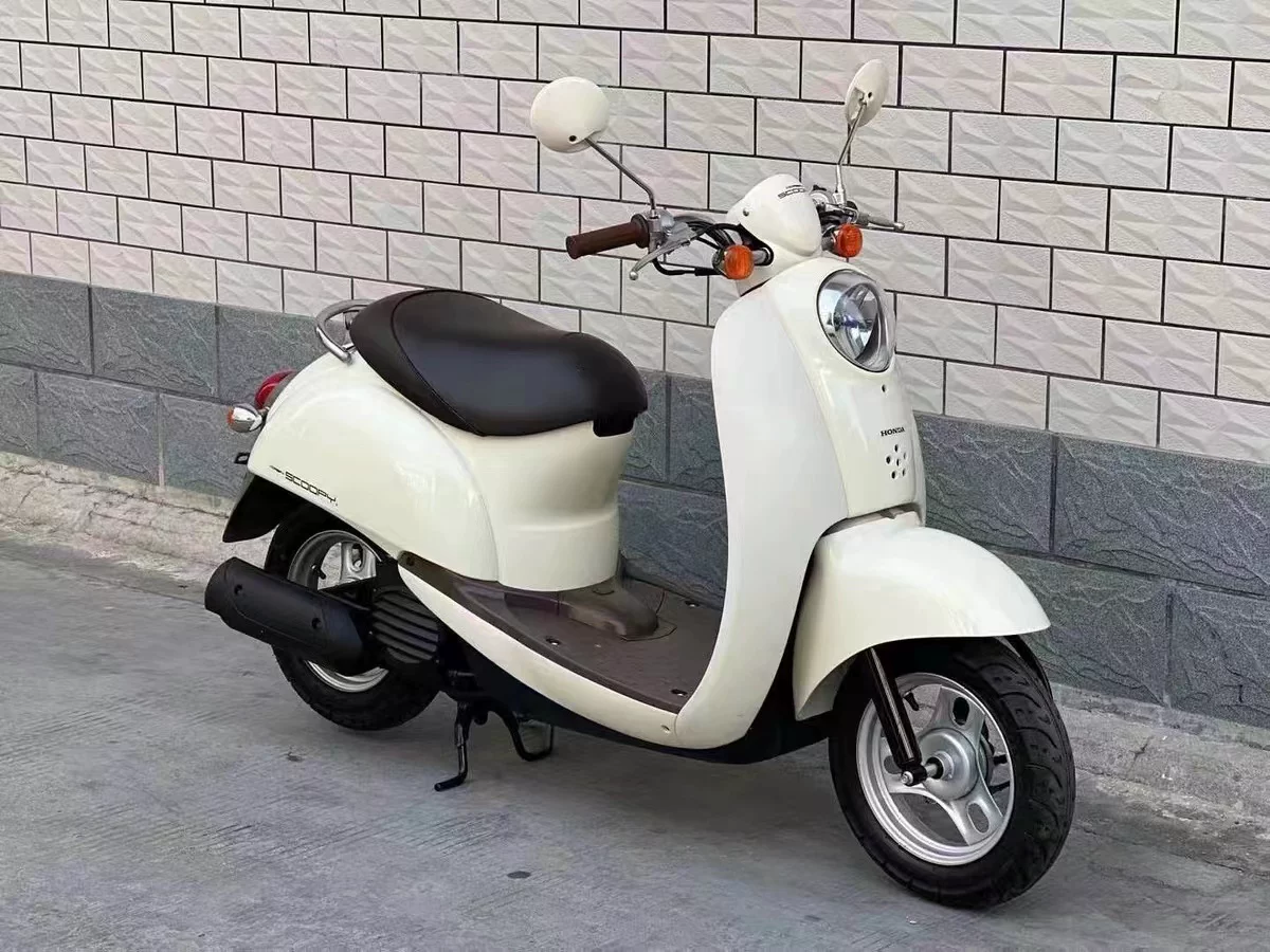 Импортированное Honda Z4 Little Freedom 50 Ретро Импульс Водяной Холод Русин 54 Фаза 54 Маленькая Черепаха Пересечение Подошва Мотоцикл