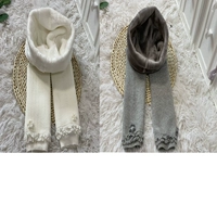 Добавить толстый цветок с пухом [белый+светло -серый] 2 установки