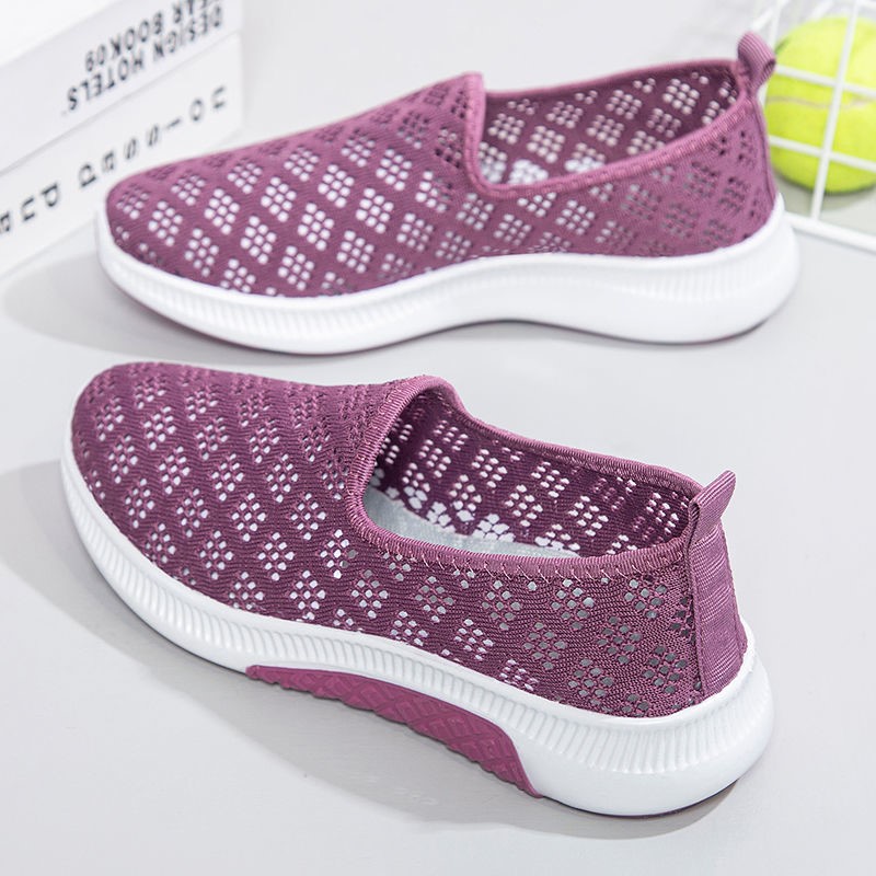 Summer breathable mesh surface Mom shoes mid-aged soft bottom non-slip sports casual shoes Old Beijing Bushoe women's tennis shoes