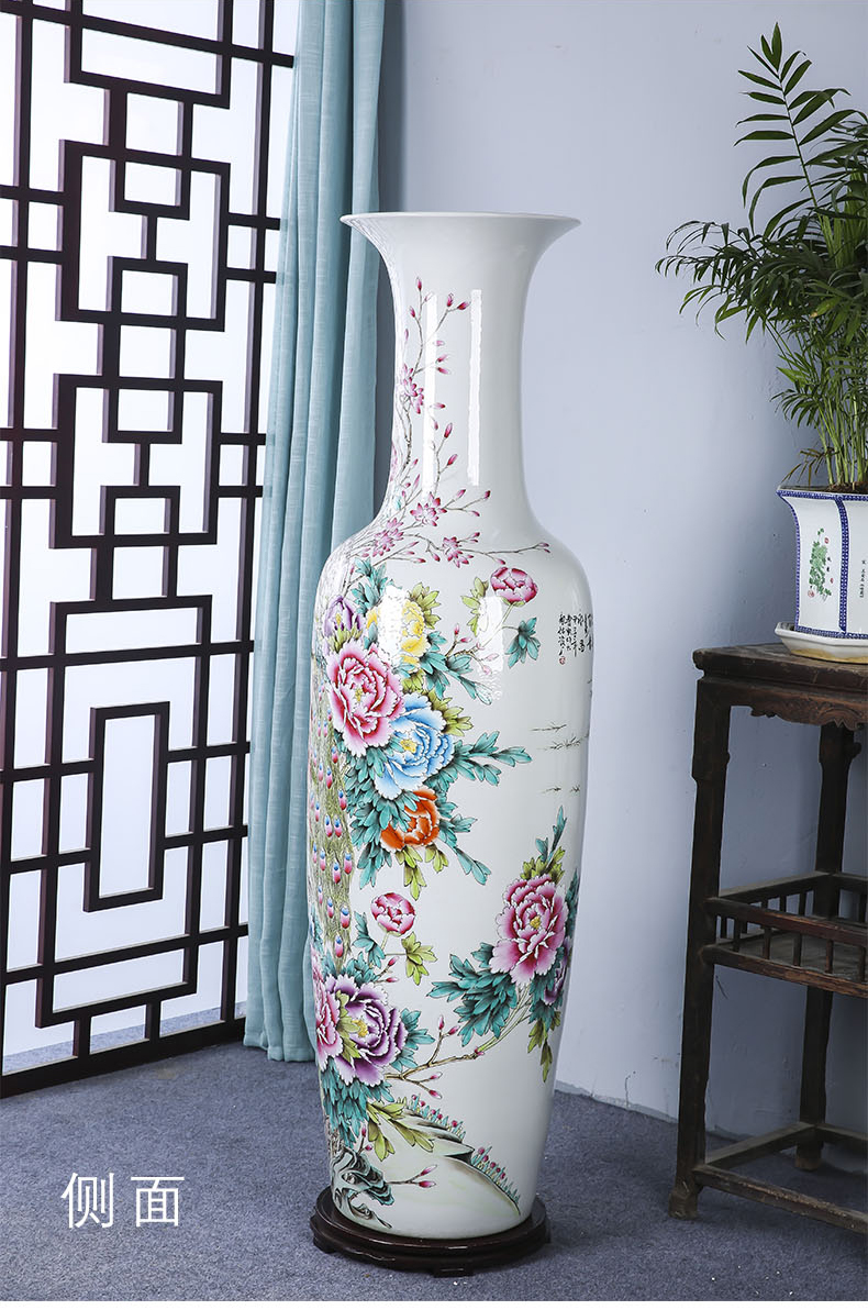 Jingdezhen ceramics landing large vases, hand - made pastel peacock peony splendor in home furnishing articles hotel