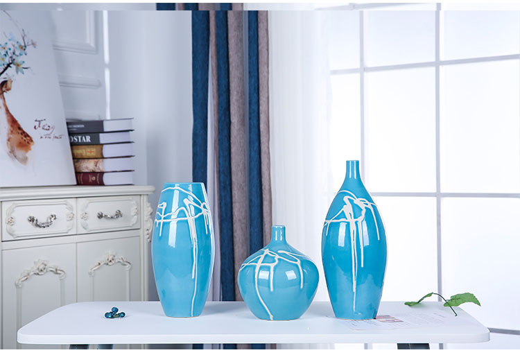 Jingdezhen ceramics vase sitting room adornment furnishing articles study three - piece suit modern fashion decoration blue flower arrangement