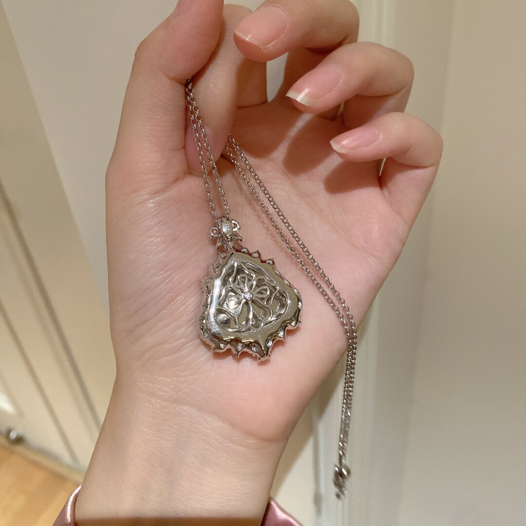 Серебряное ожерелье 新中式花头巴西紫玉髓围镶小佛公吊坠项链女925银镀金轻奢高级感