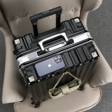 Прочный универсальный чемодан подходит для мужчин и женщин