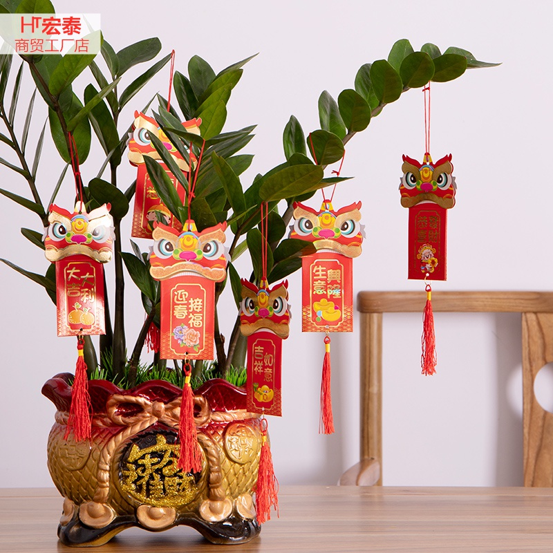Small red packets on hanging trees shake money Fortune Tree Pendant Open With Hanging Rope New Year Potted Decorations Hanging for the Outdoor