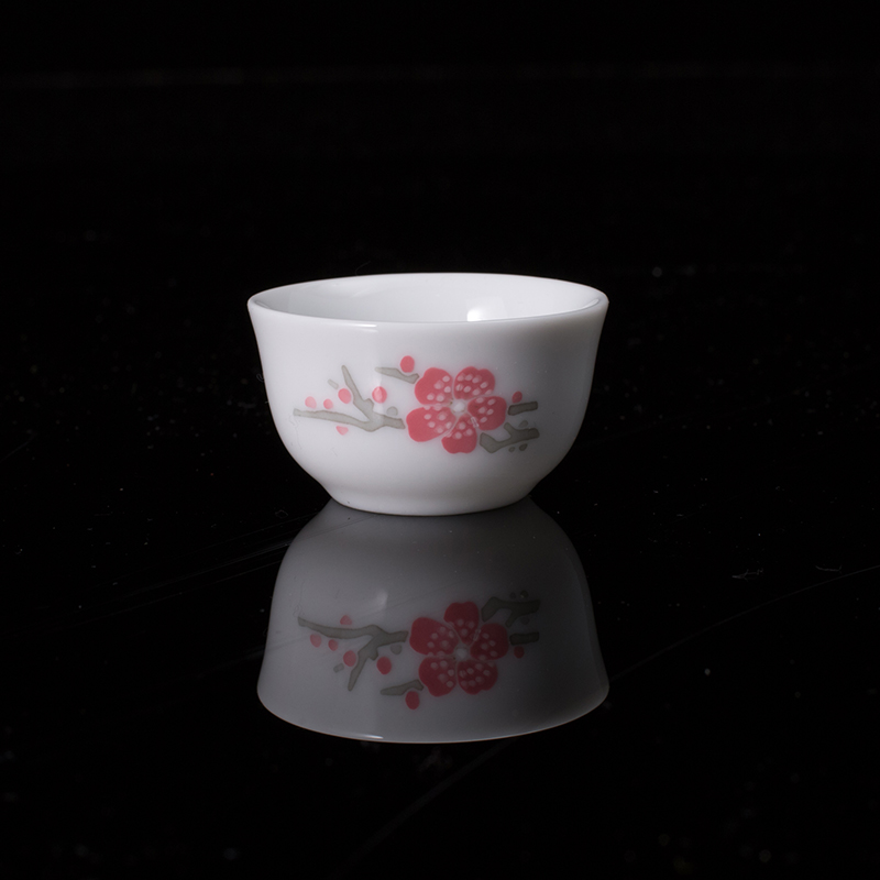China red porcelain up with hong mei good/lotus flower small white glass hand - made ceramic yellow glass ceramic packaging