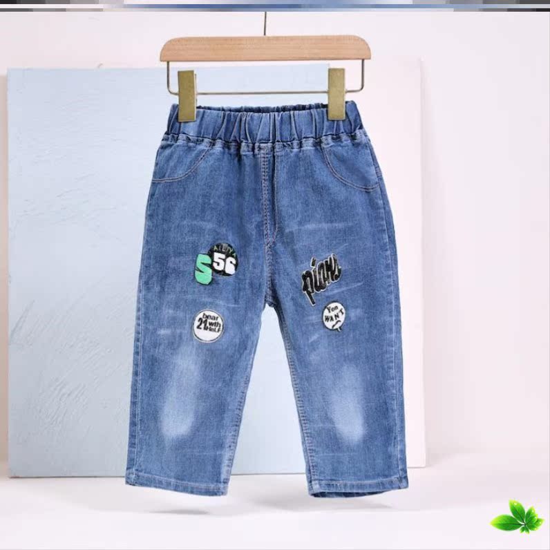 Cậu bé về nhà quần áo childrens quần thể thao mùa hè mens ngắn xu hướng quần jean boy mùa hè mỏng quần bảy điểm.