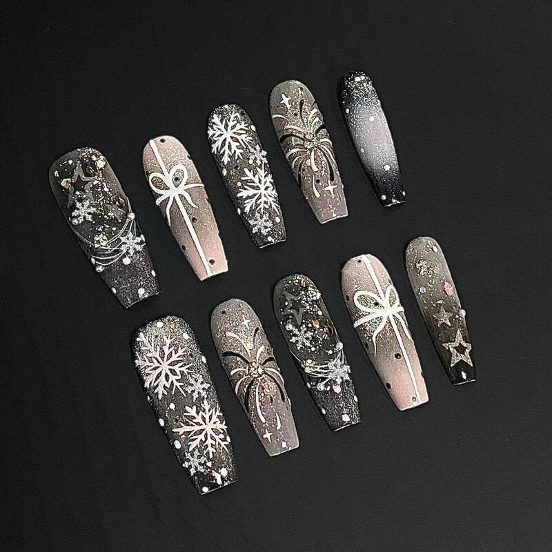 Nighttime Snowflake Atmosphere Snowflake Fireworks Wearable Nails High-End Christmas New Year Fine Glitter Detachable Brightening Nails Nighttime Snowflake Atmosphere Snowflake Fireworks Wearable Nails High-End Christmas New Year Fine Glitter Detachable Brightening Nails