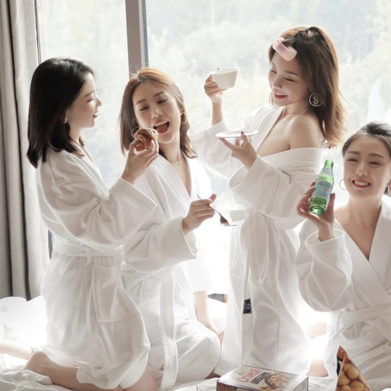 Pure Cotton Hotel Bathrobe for Women, Long White Summer Cotton Bathrobe, Morning Robe, Towel Material Nightgown, High-End, Absorbent and Quick-Drying