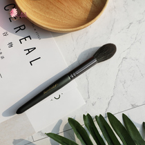 Flower floating dark green flame type high-gloss brush Nose shadow brush Repair brush Makeup brush a set of ultra-soft