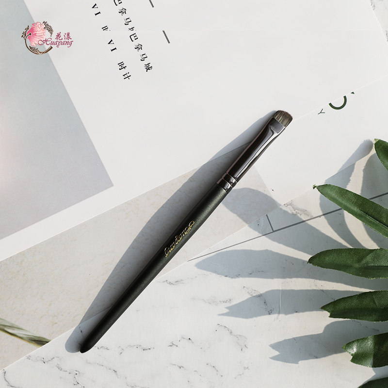 Flowers Ripples Ink Green Lip Brush Eyelip Brushed Makeup Tool Brushed Lipstick Red Brush Portable one dress color makeup Brush canton