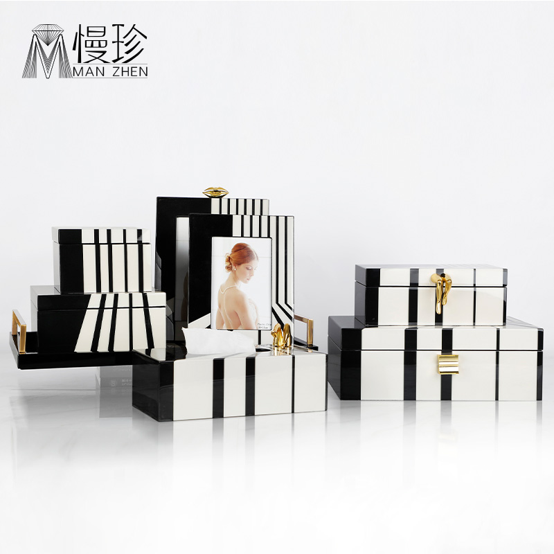 Modern minimalist Wooden Piano Baking Varnish First Accessories Box Nursery disc photo frame Tissue Box-like plate Room Cloakroom Creative Pendulum