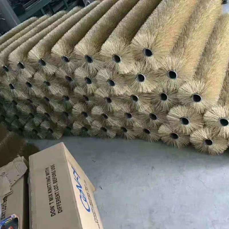 Brickyard special spring wire brush rolling screen anti-blocking eye device rolling soil screen anti-blocking eye wire brush