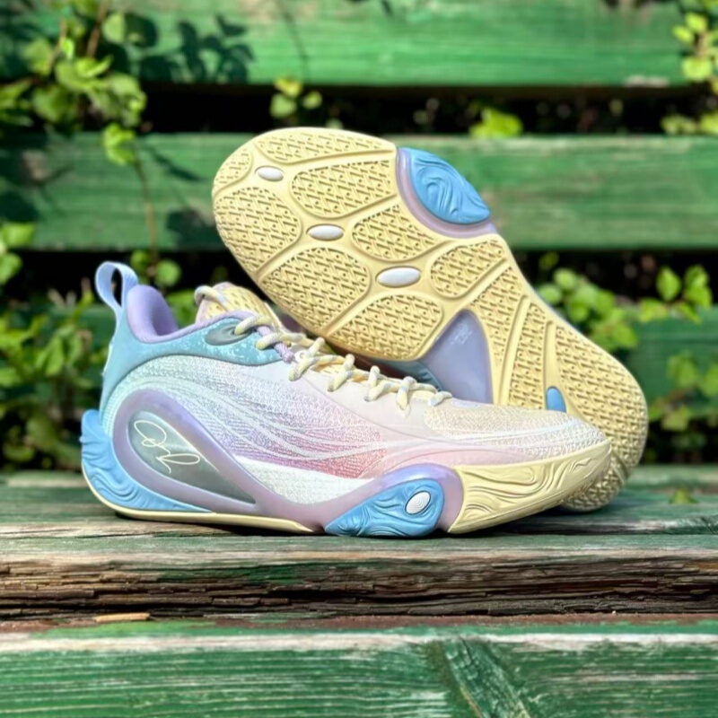 Bargain Hot-Selling Russell Dlo1 Shock-Absorbing, Wear-Resistant, Breathable Sports Training Basketball Shoes for Men and Women Bargain Hot-Selling Russell Dlo1 Shock-Absorbing, Wear-Resistant, Breathable Sports Training Basketball Shoes for Men and Women