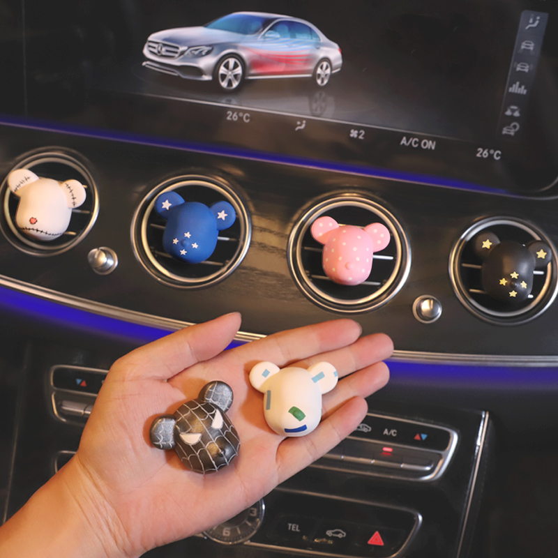 Car Fragrance fragrant lavender Cute Bear Automotive Air Conditioning Air Outlet Swing in the car Decorative Supplies Big Whole Cartoon