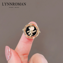 LYNNROMAN Designer Astronaut Reversible Ring Personality Small Crowd Design Sensation Opening Forefinger Ring Ring