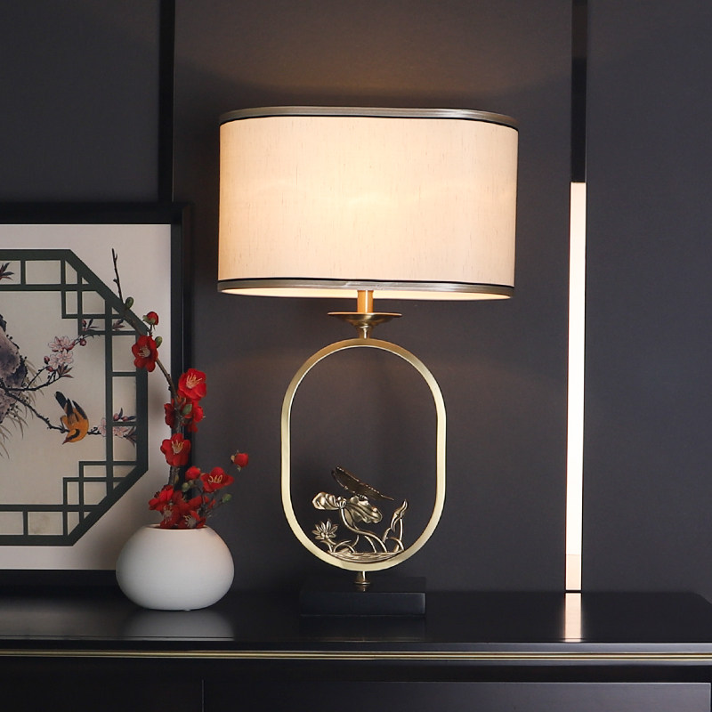 New Chinese all-bronze table lamp Living room Retro book Room Bedroom Bedroom Headlights Classical butterfly China Wind Zen Mantra Lanterns