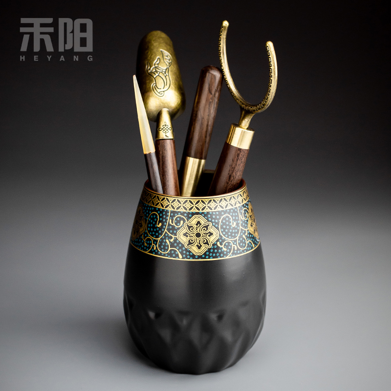 Send Yang retro gold tea six gentleman 's suit household ceramic tea set tea tray parts kung fu tea tea art