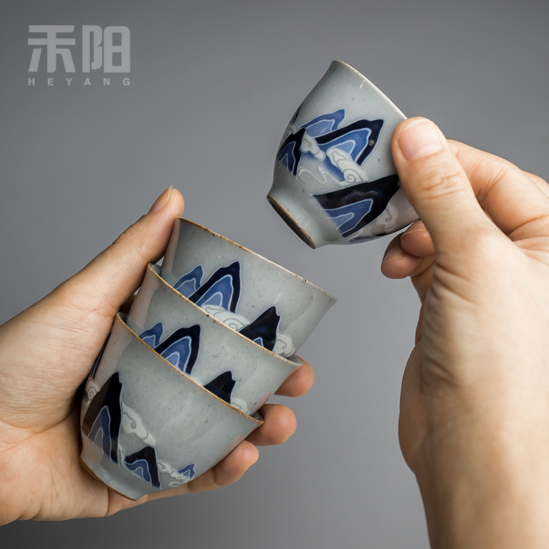 Send Yang retro blue and white porcelain cups of black tea sample tea cup masters cup personal little fullness kung fu tea cup
