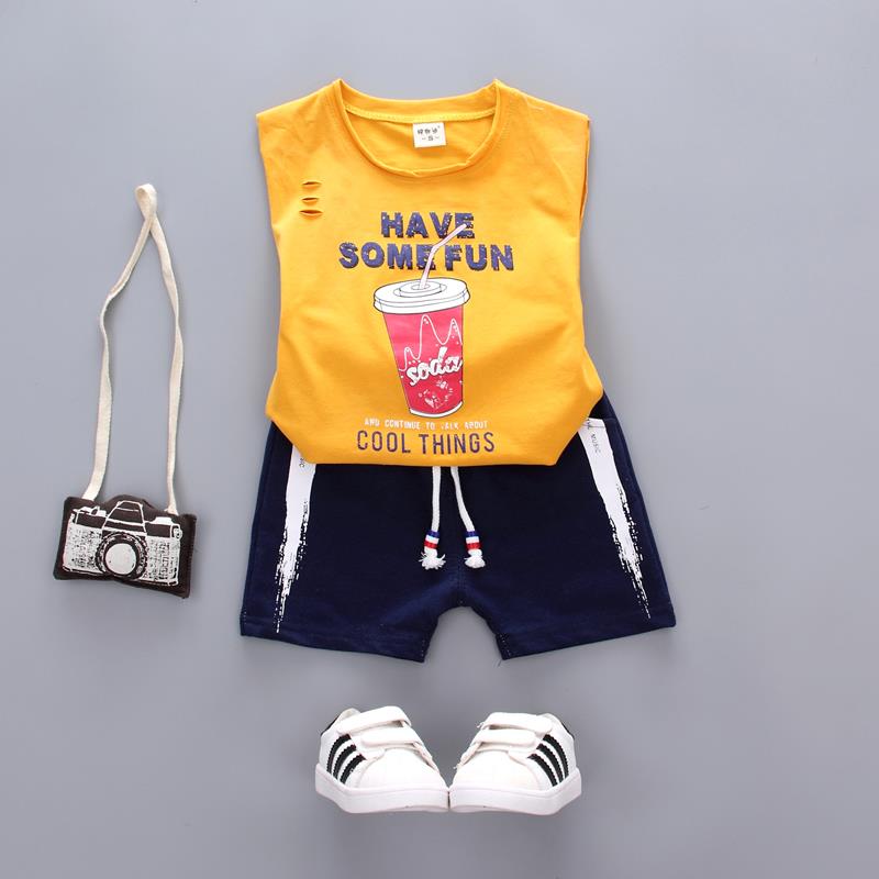 Bé trai Summer Set 2 chàng trai mùa hè Suit Handsome sọc -6-Year-Old Boy Vest Quần soóc trẻ em.