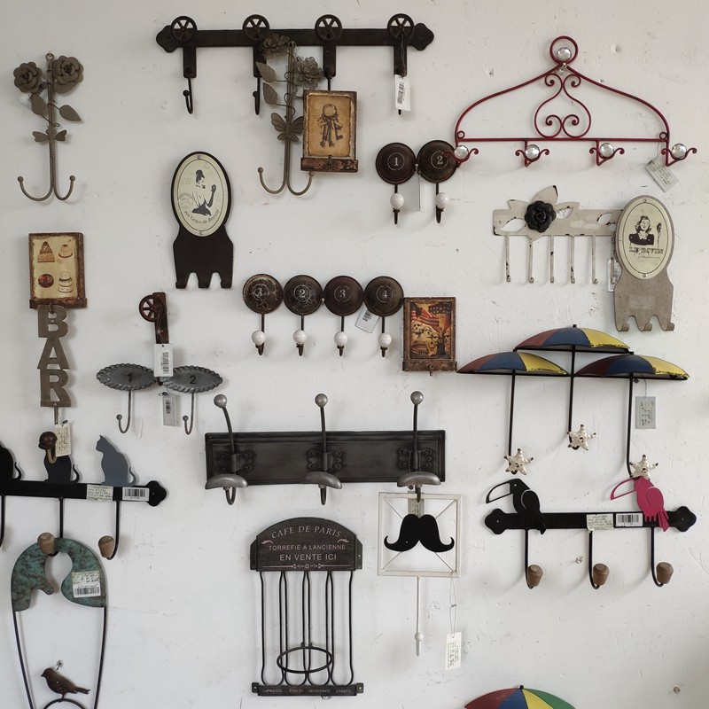 OLLOGY - Foreign Trade retro decoration hook made old wooden iron clothing hook creative shape peg hook