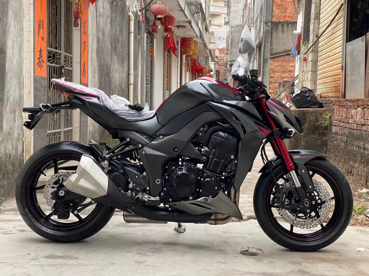 Втор-hand импорт Kawasaki Big Python Z1000 Street car тяжелый локомотив мотоцикл маленький ниндзя 400 двойной цилиндр водяное охлаждение спортивный автомобиль