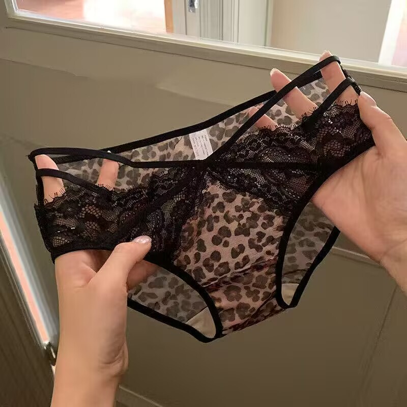 Sexy Leopard Print Hollow-Out Low-Waist Pure Desire High-End Lace Panties for Women, Pure Cotton Crotch, Hip-Hugging, Breathable, 2026 New