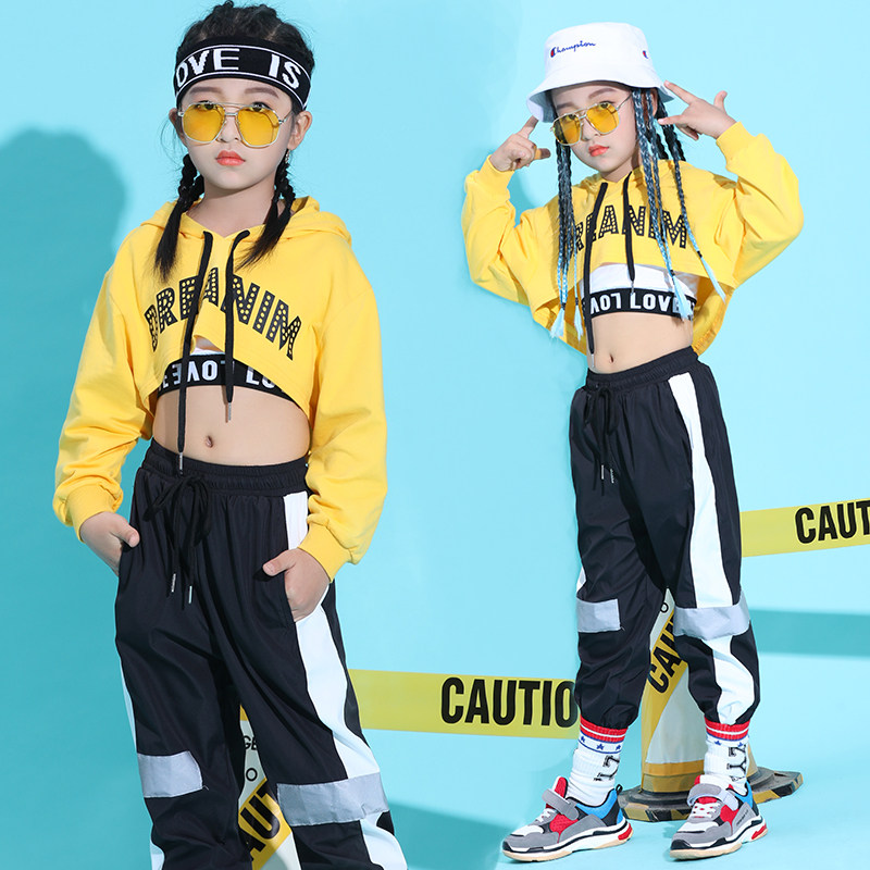 New Year's Day Children's Festival Show Girls Street Dance Kindle Girl Hip Hop Jazz Dance Dress Girl Performing Message