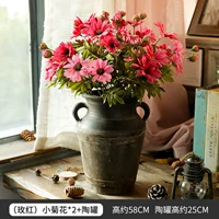 2 букета роз + двуухий глиняный горшок.