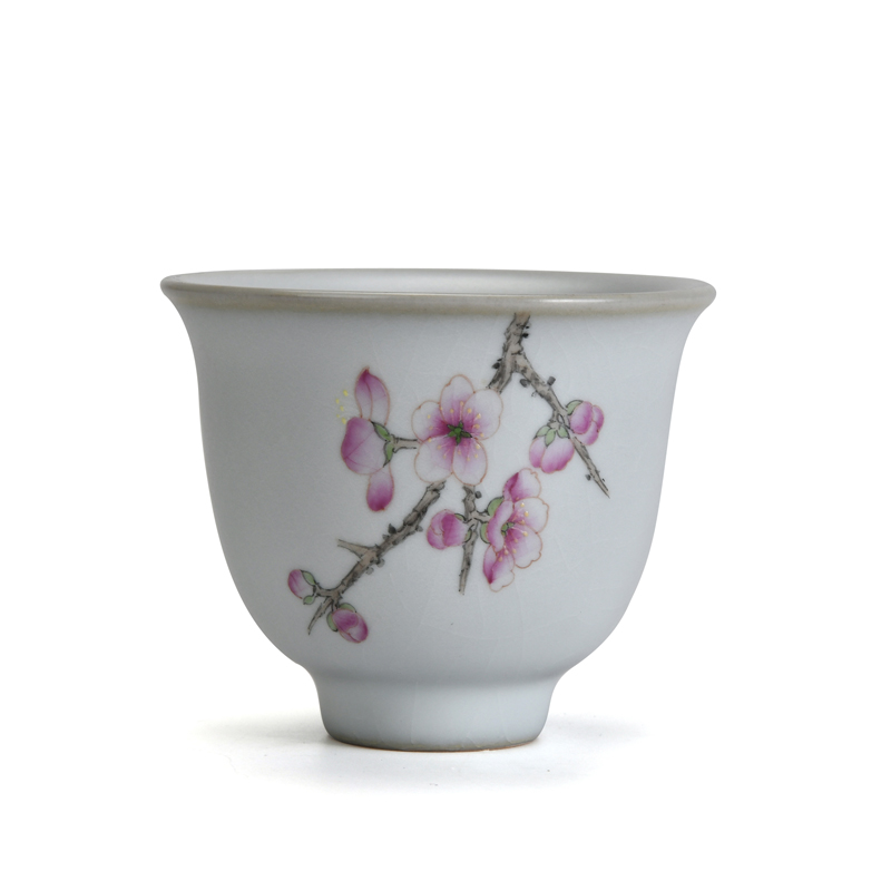 Xu dehua ceramic cups ink hand - made kung fu tea set to open the slice your up market metrix round koubei single CPU name plum blossom put sample tea cup