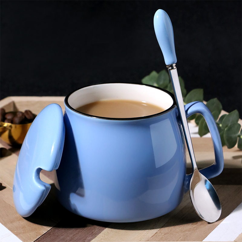 Creative personality ceramic mug with lid spoon trend Breakfast Milk Cup household coffee cup female water Cup customization