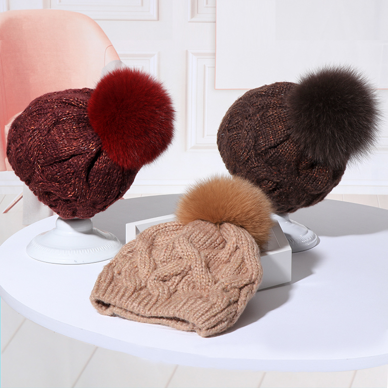 Hat women's autumn and winter Korean version wild fox fur ball woolen hat plus velvet warm fashion hemp pattern Korean knitted hat