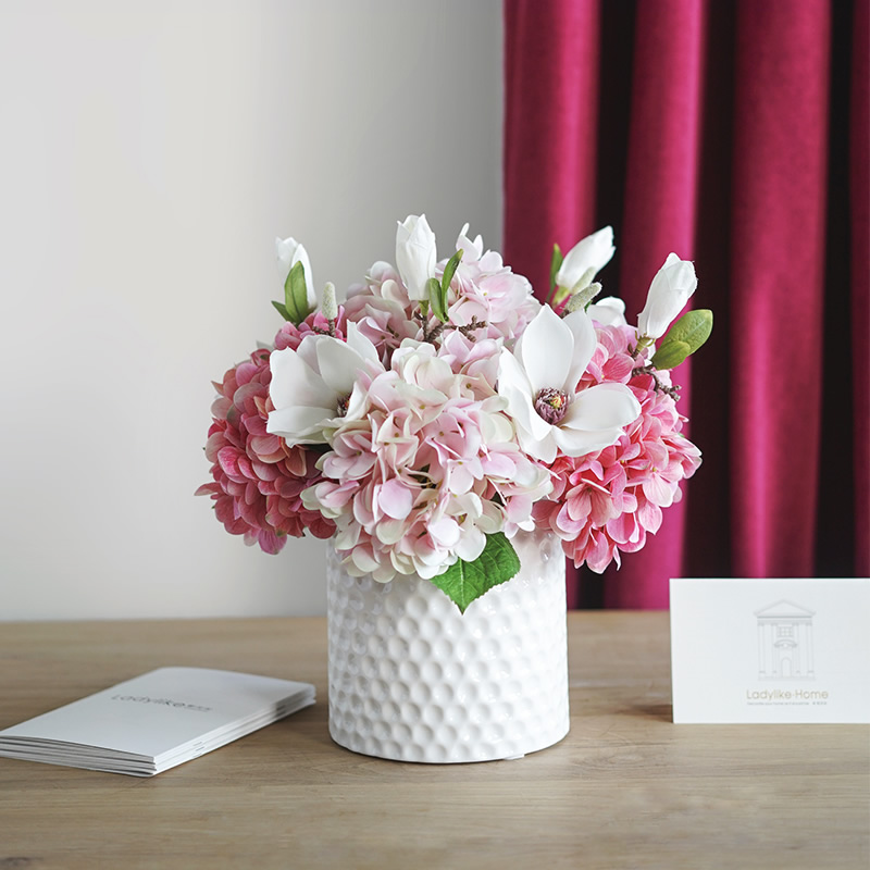 Gardenia Beauty Home Upscale American Embroidered Ball Flowers Simulation Bouquet Minima Wedding Hands for Fancy Flower Living-room Furnishing