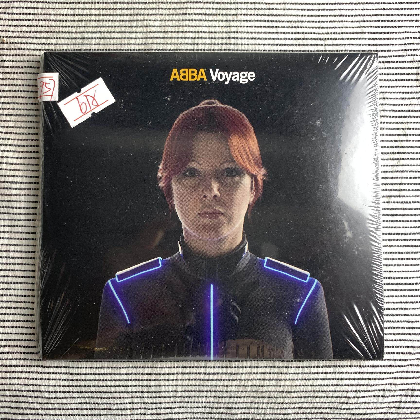 O версия нераспечатанного компакт-диска ABBA-Voyage Изображение 1