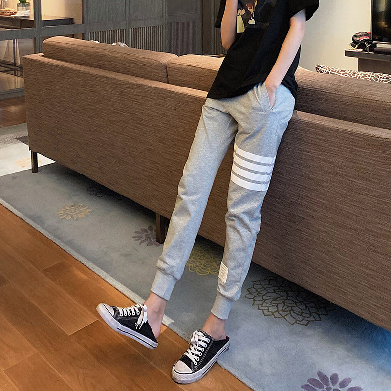 2022 Spring Winter Dress New Guard Pants Men And Women Lovers' Casual Closeted Leggings Pants Four Bars Plus Velvet Sports Pants Tide