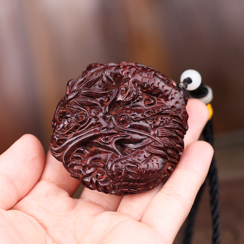 Fu Yunchang Indian small leaves purple sandalwood hand-carved double-sided Xianglong hand piece 12 zodiac dragon pendant put play pieces