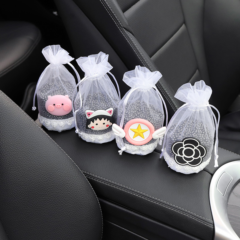 Car with bamboo charcoal bag New car except formaldehyde Peculiar Smell On-board activated charcoal bag Go to Taint God Instrumental Rear Window Hem