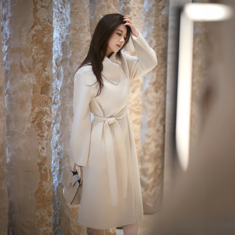 2025 Autumn and Winter New Mid-Length Double-Sided Cashmere Coat with Flower Bud Collar for Women, Elegant Tie-Waist Jacket Wt0075