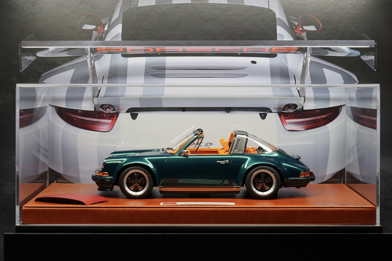 In Stock Make up 1:18 Porsche Singer 964 Targa High-End Resin Car Model!