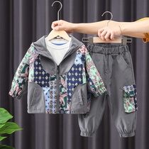 Boy suit Spring autumn 2022 new small children handsome clothes damp baby autumn clothes Fashion foreign air Two sets