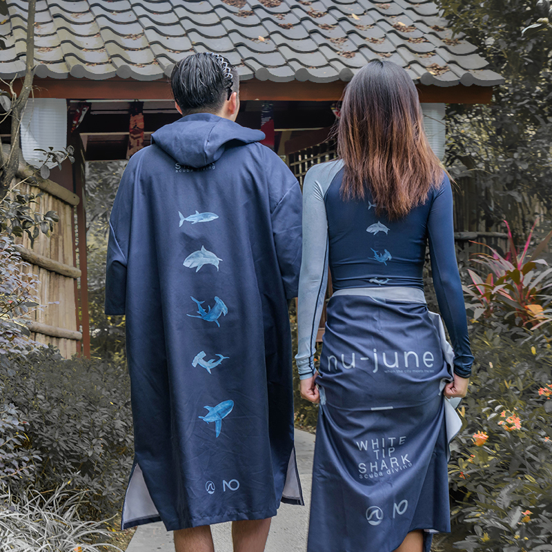 (Joint brand) Nu-June X White tip shark once because of the combination of love Quick-drying towel Quick-drying cloak
