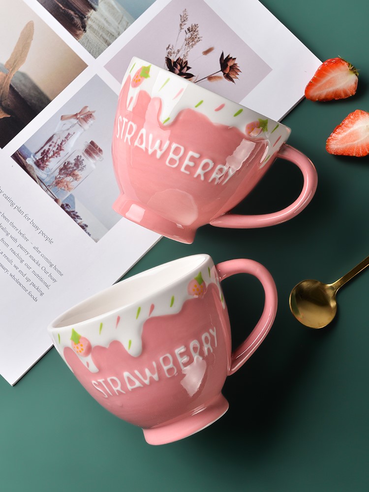 Strawberry Mark Cup Pink Girl Hearts Ceramic Cups Cute Water Glasses Sub milk cup Breakfast cup Coffee cup Lower afternoon tea