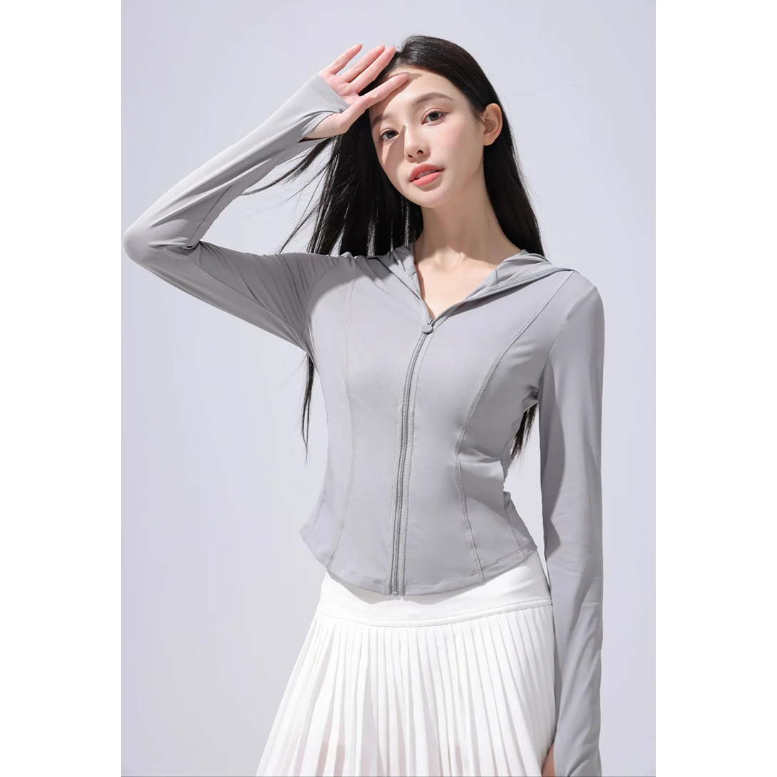 淘宝西服女模特名字大起底，这些好听到炸的名字你绝对想不到！